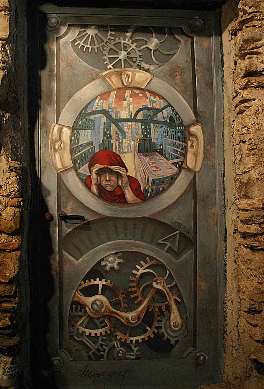 Porta decorata a Valloria